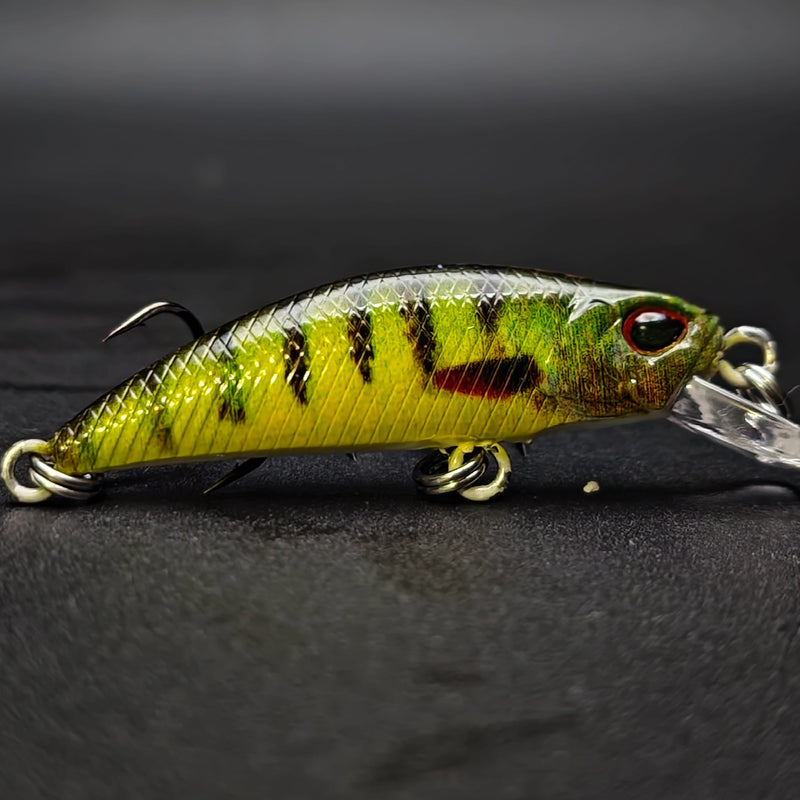 The MOON Shiner – 1.4" Sinking Jerkbait for Creek & River Fishing

