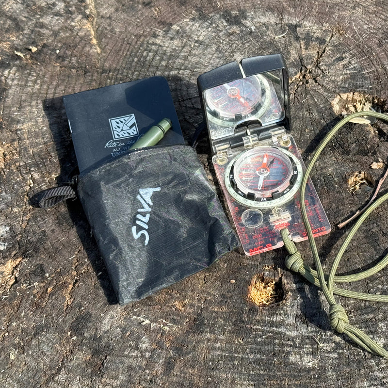 Load image into Gallery viewer, Dynemma Compass Pouch
