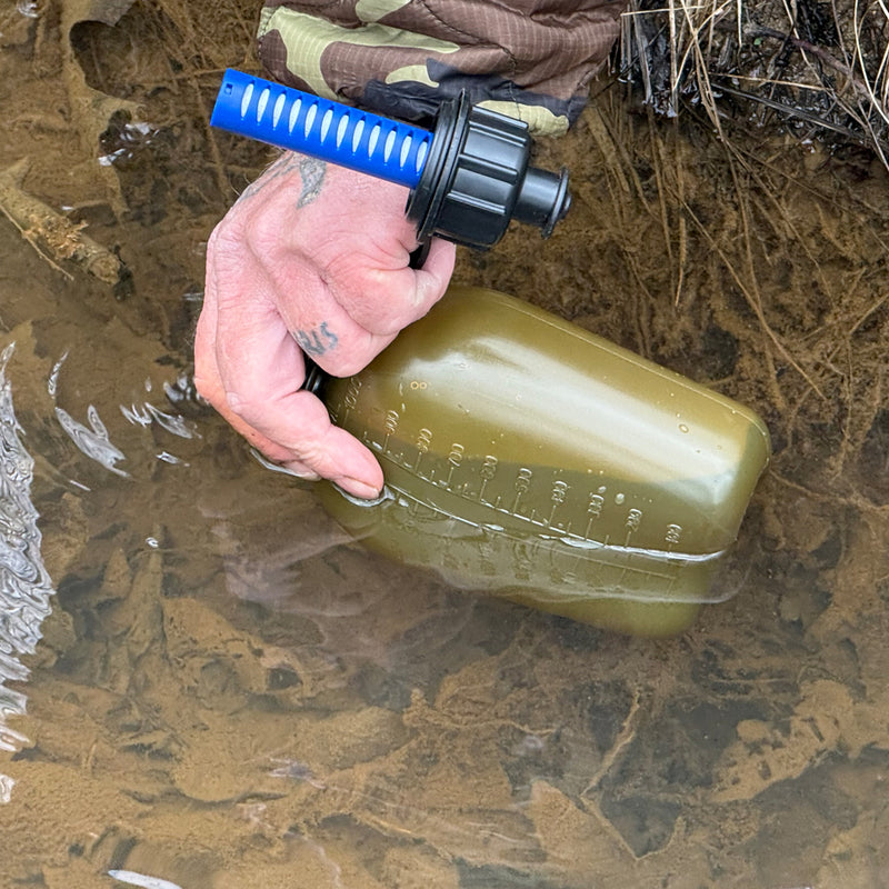 Translucent Canteen & M01 Cartridge
